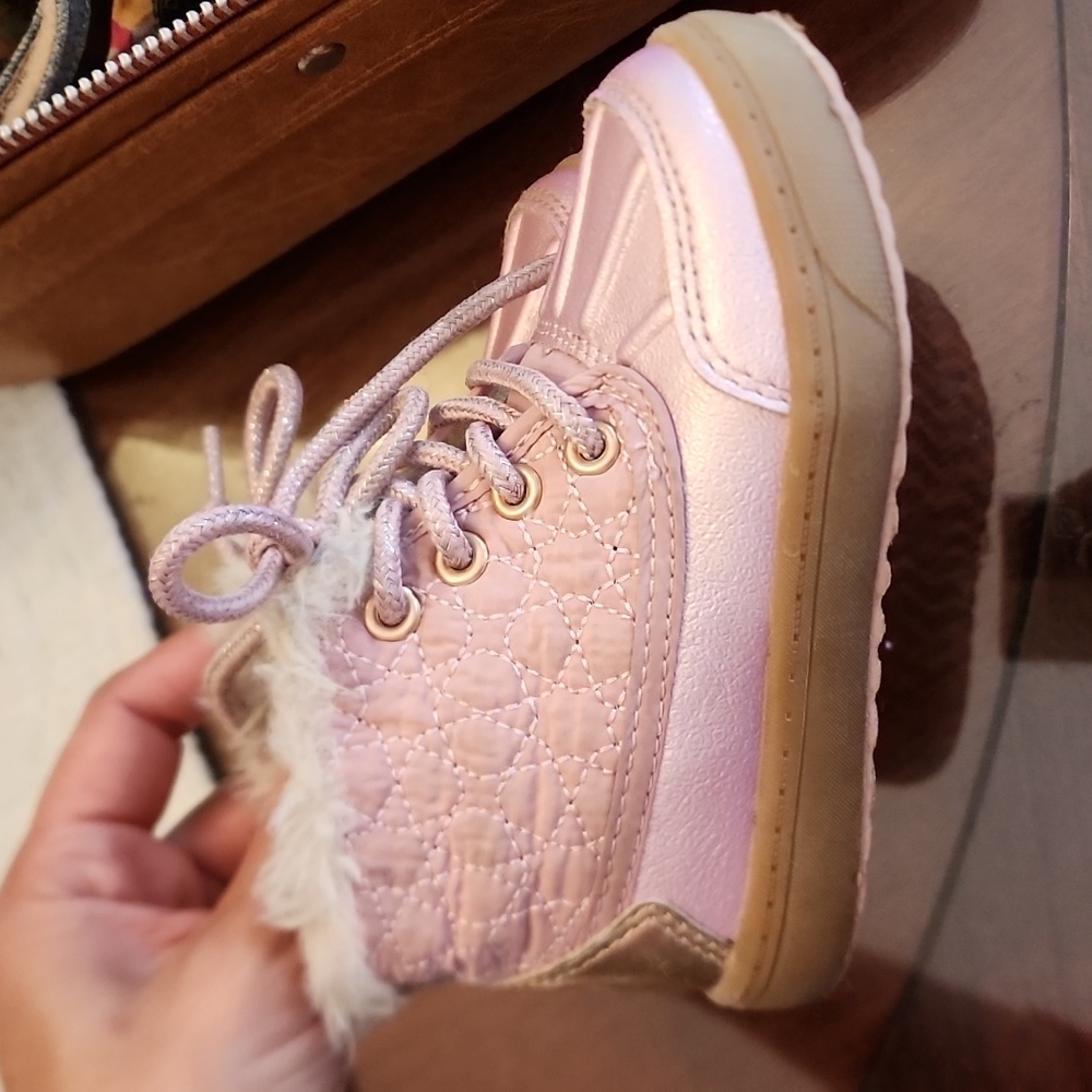 Boots - Picture 3 of 5